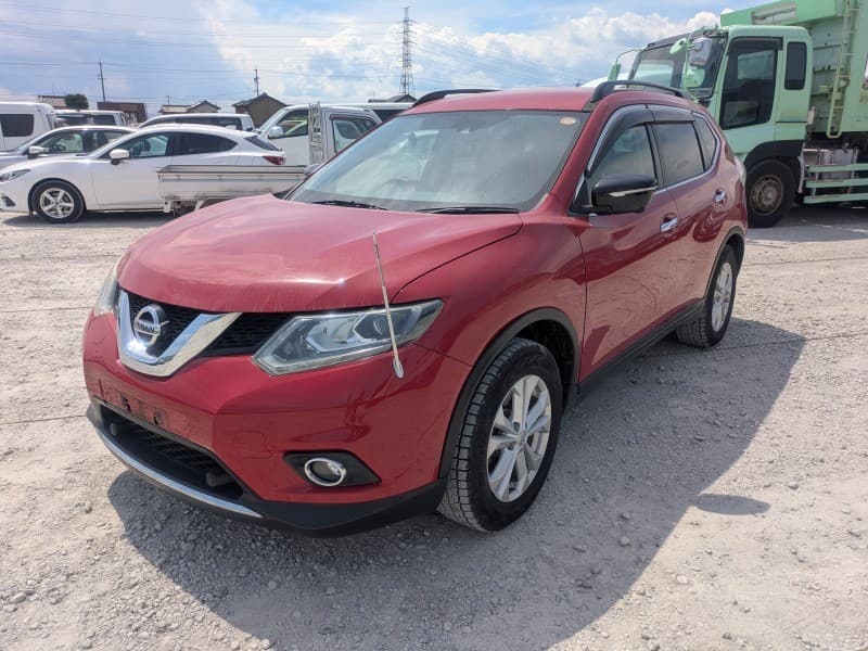 NISSAN X-TRAIL 2014 3 thumbnail 2
