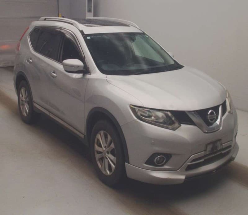 NISSAN X-TRAIL 2015