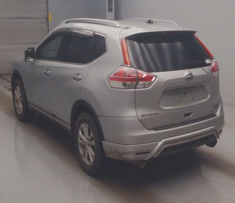 NISSAN X-TRAIL 2015 3 thumbnail 4