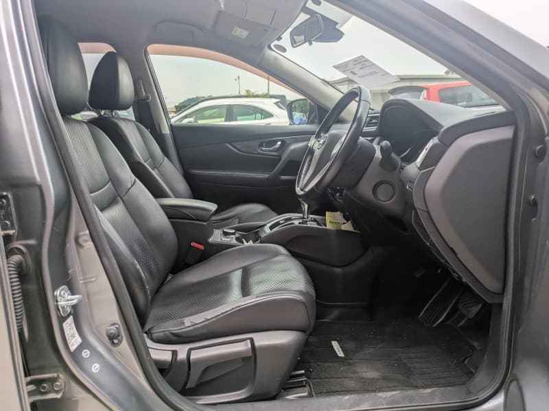 NISSAN X-TRAIL 2015 5 thumbnail 6