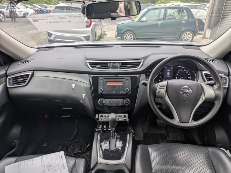 NISSAN X-TRAIL 2015 10 thumbnail 5