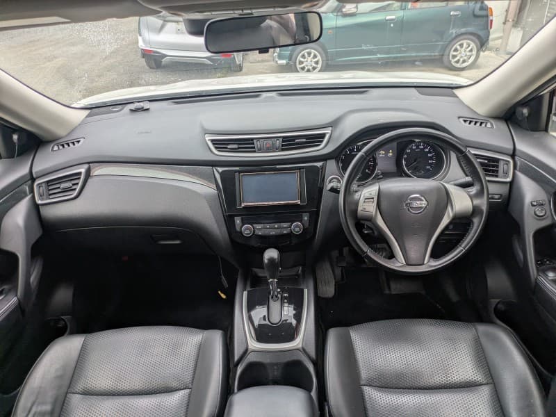 NISSAN X-TRAIL 2015 8 thumbnail 5