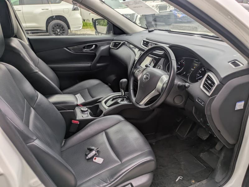 NISSAN X-TRAIL 2015 10 thumbnail 6