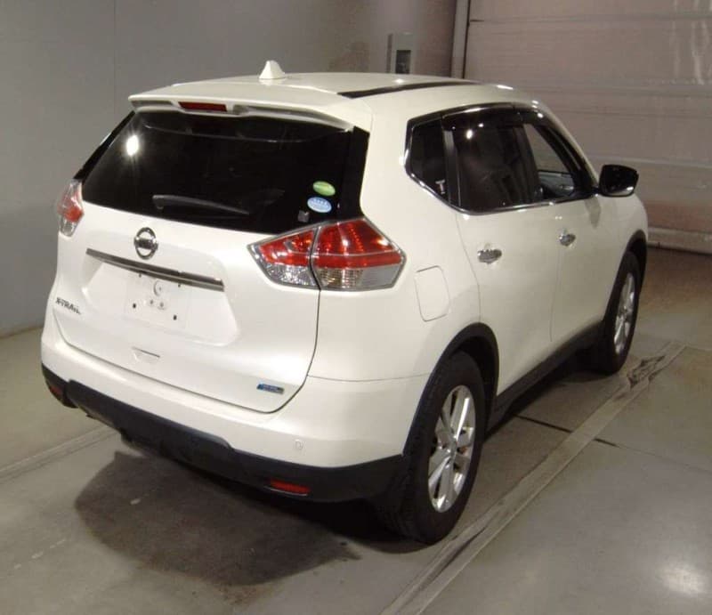 NISSAN X-TRAIL 2015 11 thumbnail 3