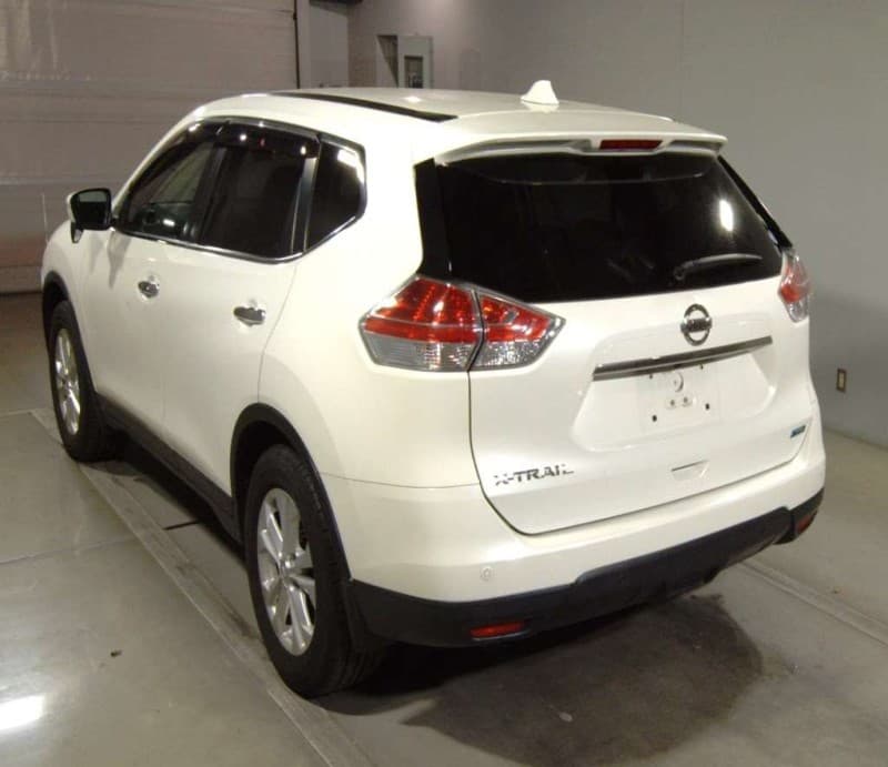 NISSAN X-TRAIL 2015 11 thumbnail 4