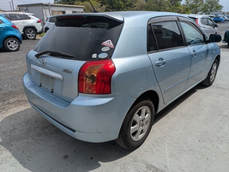 TOYOTA ALLEX 2005 4 thumbnail 3