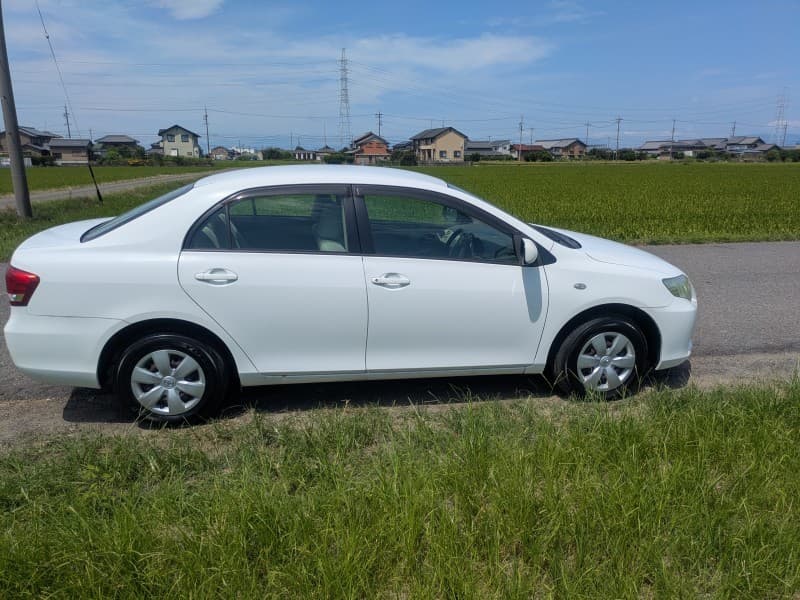 TOYOTA COROLLA AXIO 2009 7 thumbnail 7