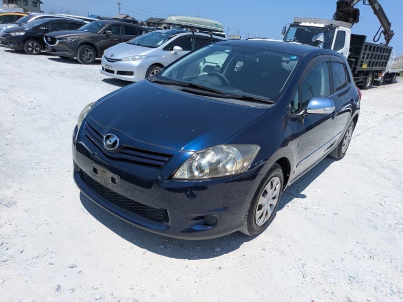 TOYOTA AURIS 2012 1 thumbnail 3