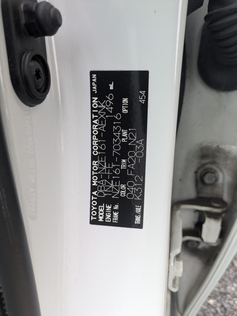 TOYOTA COROLLA AXIO 2013 4 thumbnail 12