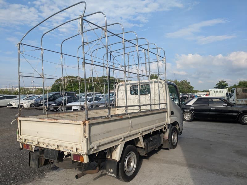 TOYOTA TOYOACE 2001 12 thumbnail 4