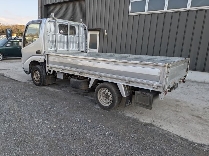 TOYOTA DYNA 2002 11 thumbnail 6