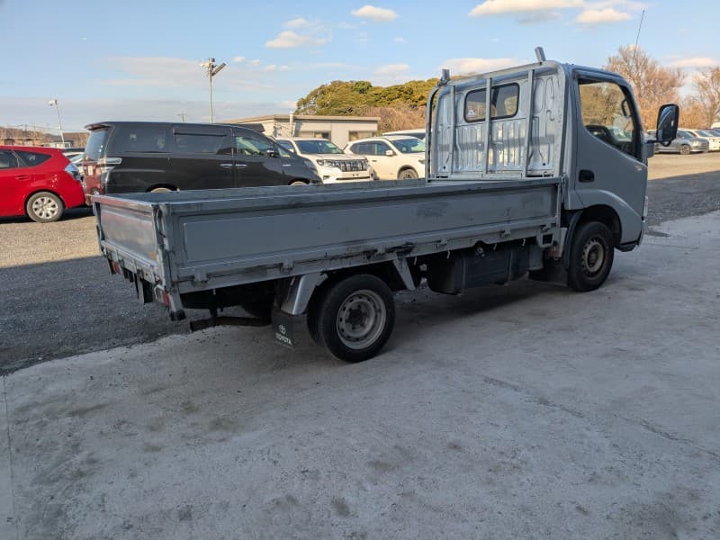 TOYOTA DYNA 2002 11 thumbnail 7