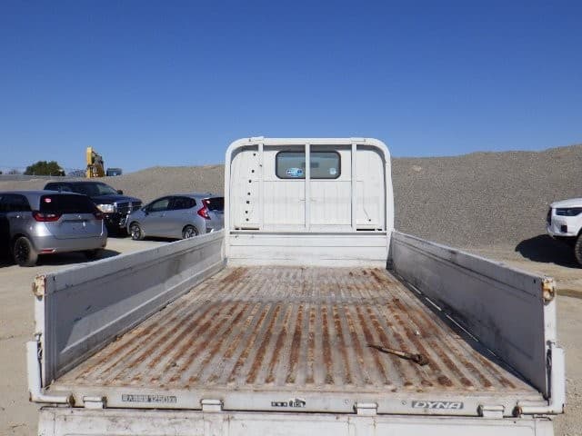 TOYOTA DYNA 2003 7 thumbnail 20
