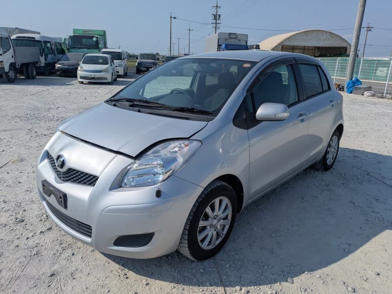 TOYOTA VITZ 2010 3 thumbnail 3