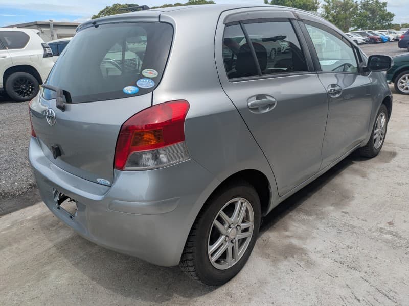 TOYOTA VITZ 2010 6 thumbnail 4