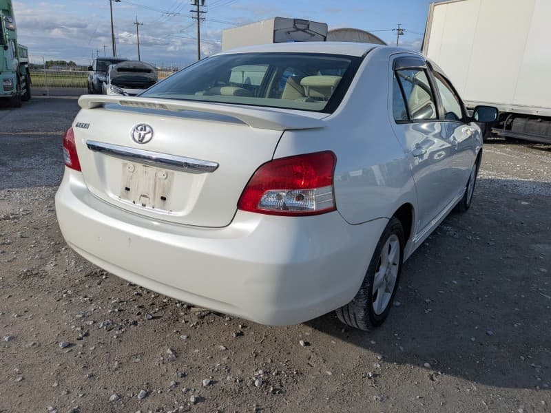 TOYOTA BELTA 2006 6 thumbnail 4