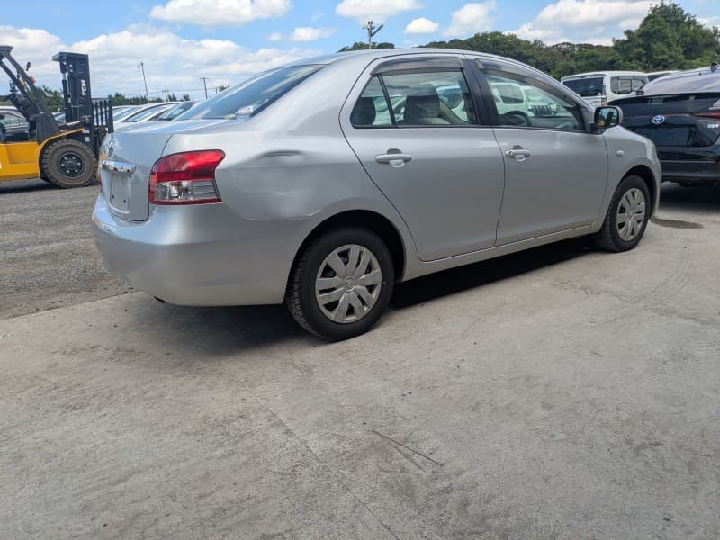 TOYOTA BELTA 2007 12 thumbnail 4