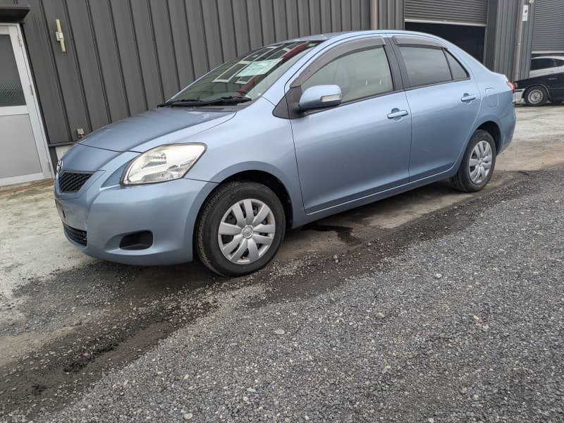 TOYOTA BELTA 2009 10 thumbnail 2