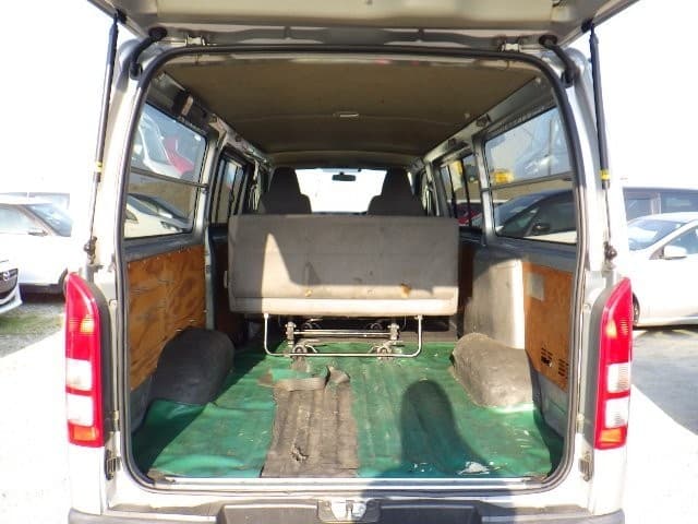 TOYOTA HIACE 2008 8 thumbnail 5