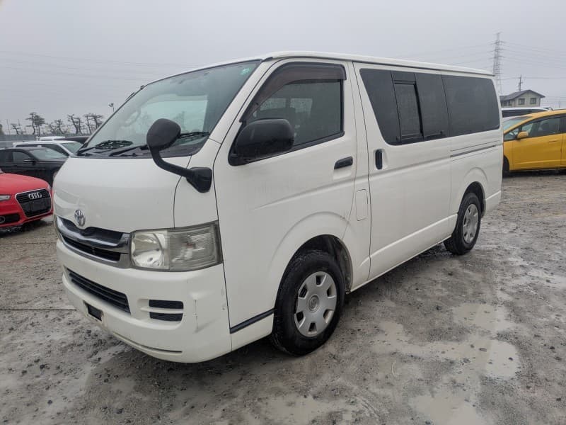 TOYOTA REGIUSACE 2009 4 thumbnail 3