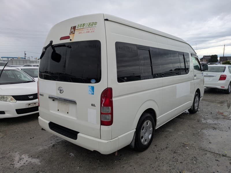 TOYOTA HIACE 2008 5 thumbnail 4