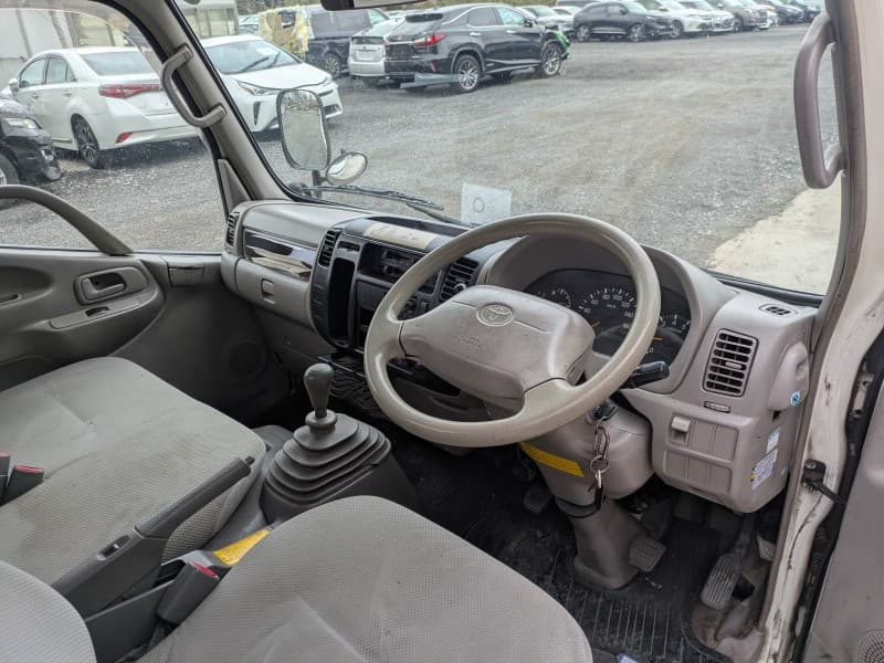 TOYOTA DYNA 2008 9 thumbnail 10