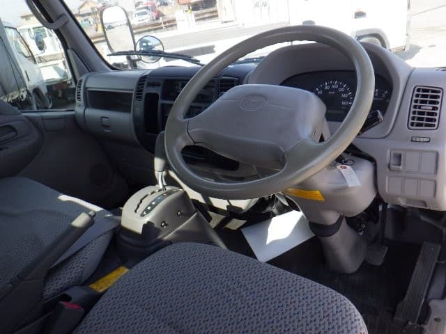 TOYOTA DYNA 2005 2 thumbnail 2