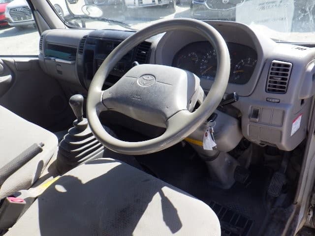 TOYOTA TOYOACE 2010 3 thumbnail 23