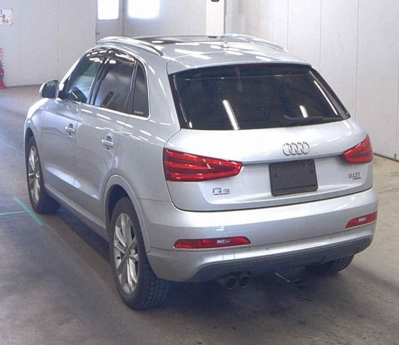 AUDI Q3 2013 9 thumbnail 4