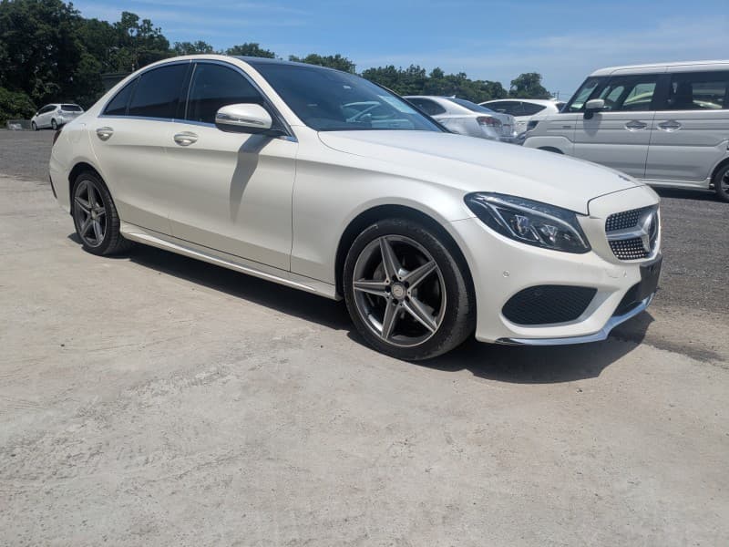 MERCEDES BENZ C CLASS 2015