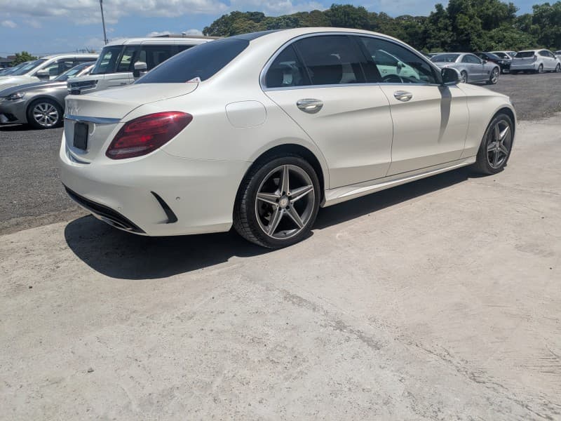 MERCEDES BENZ C CLASS 2015 3 thumbnail 4