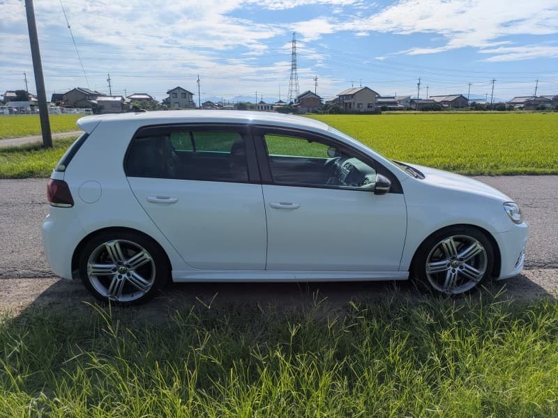 VOLKSWAGEN GOLF 2011 6 thumbnail 7