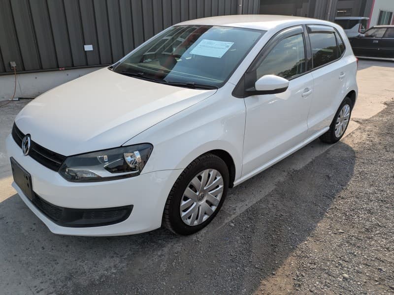 VOLKSWAGEN POLO 2010 5 thumbnail 2