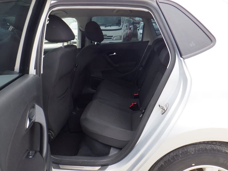 VOLKSWAGEN POLO 2011 3 thumbnail 12