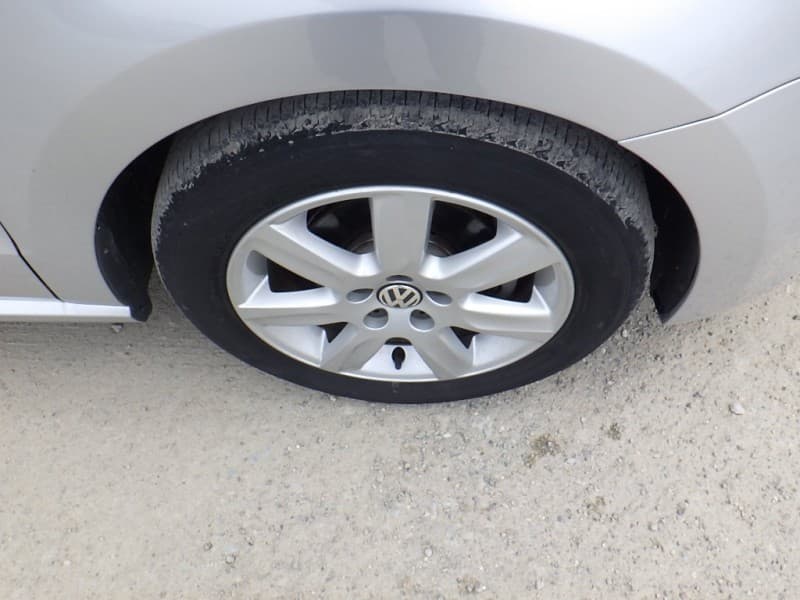 VOLKSWAGEN POLO 2011 3 thumbnail 16
