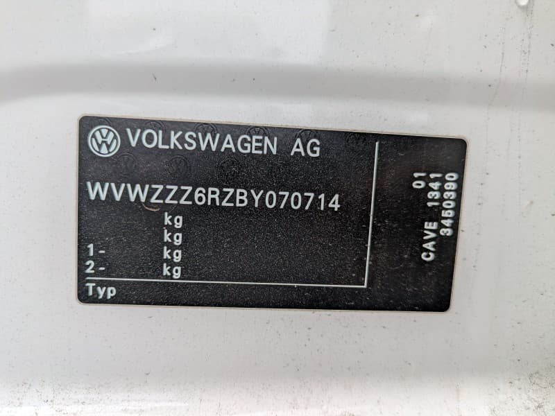 VOLKSWAGEN POLO 2011 3 thumbnail 4