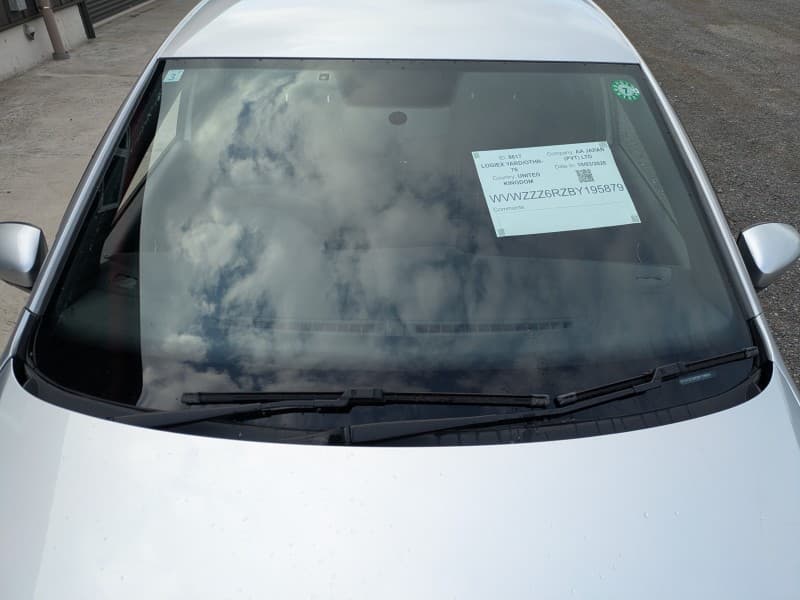 VOLKSWAGEN POLO 2011 3 thumbnail 2