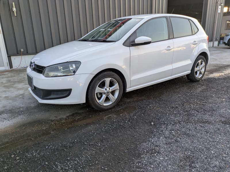 VOLKSWAGEN POLO 2011 9 thumbnail 5