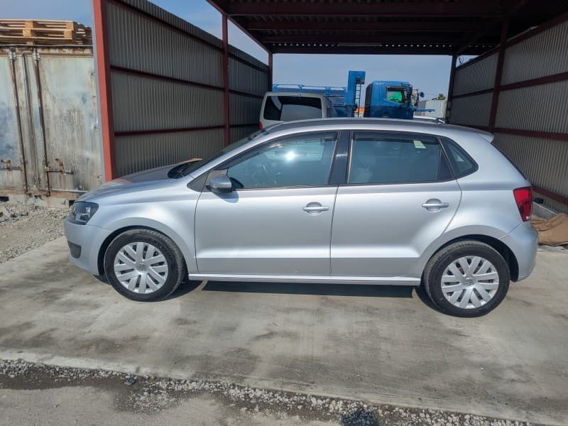 VOLKSWAGEN POLO 2012 6 thumbnail 10
