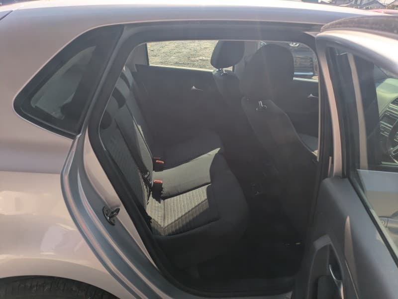 VOLKSWAGEN POLO 2012 6 thumbnail 13