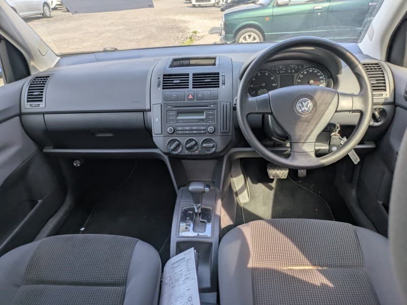 VOLKSWAGEN POLO 2009 4 thumbnail 5