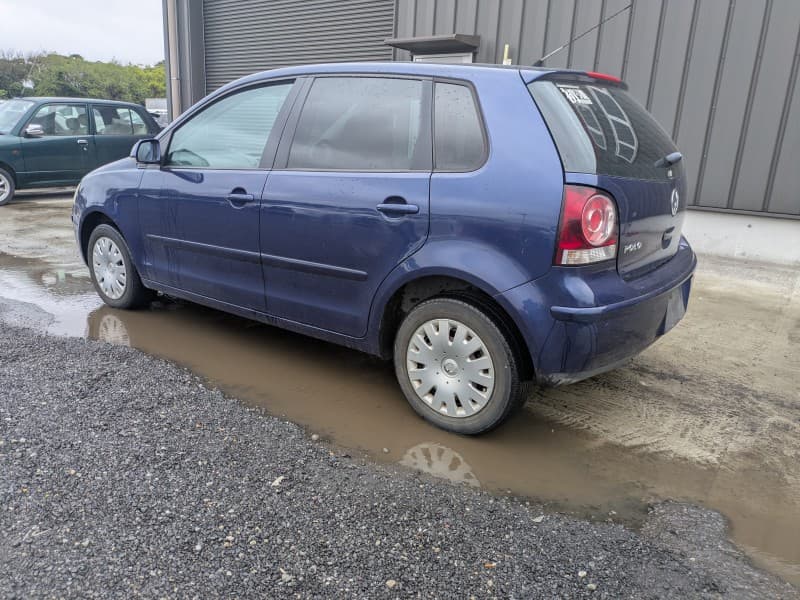 VOLKSWAGEN POLO 2009 3 thumbnail 6