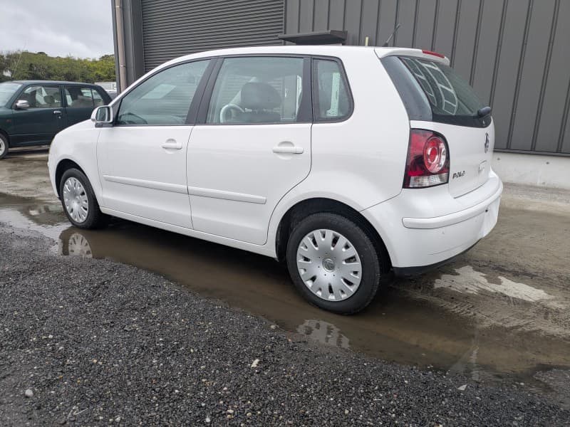 VOLKSWAGEN POLO 2009 7 thumbnail 6