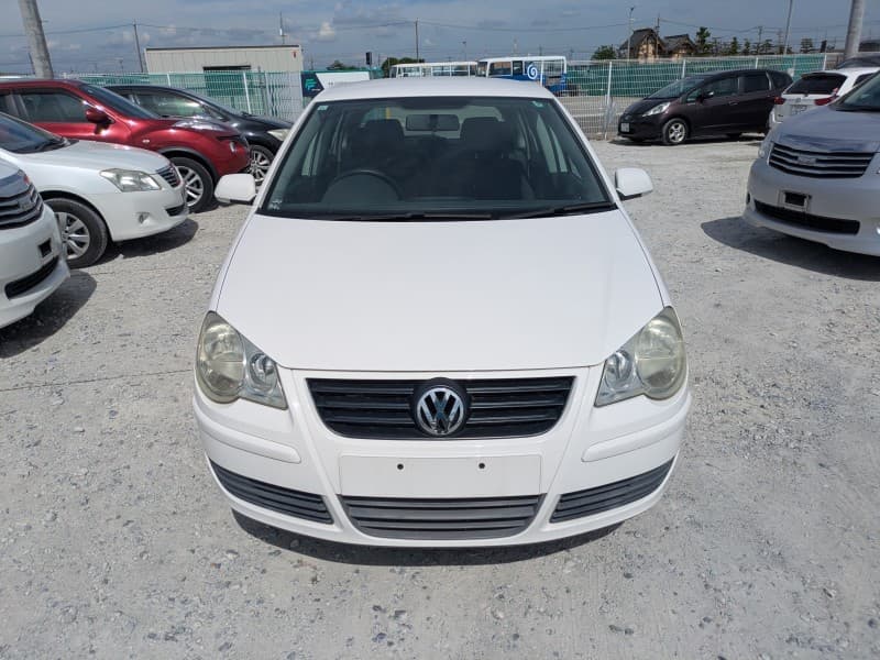 VOLKSWAGEN POLO 2009 11 thumbnail 3