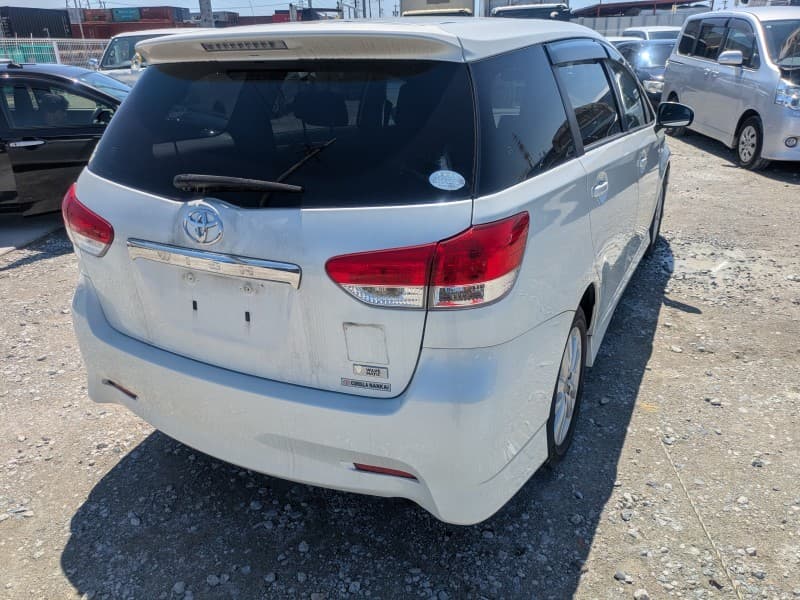 TOYOTA WISH 2009 5 thumbnail 4