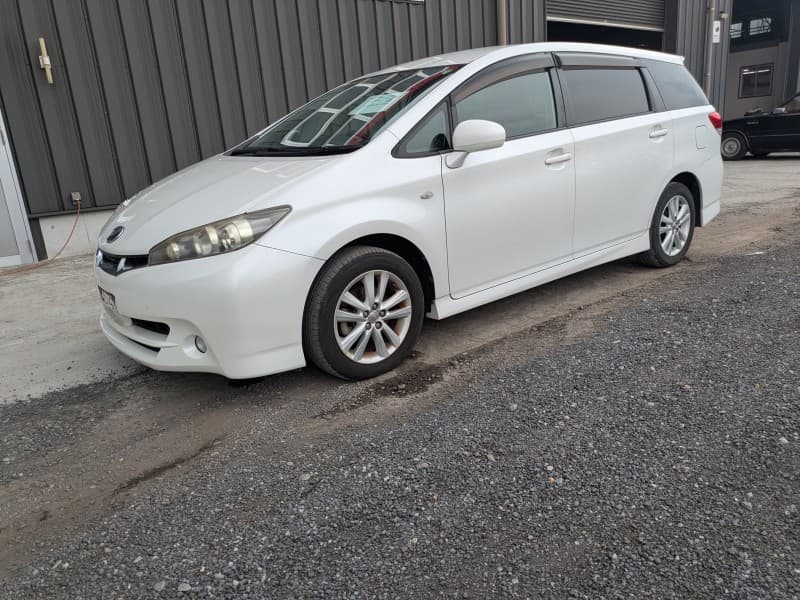 TOYOTA WISH 2009 6 thumbnail 14
