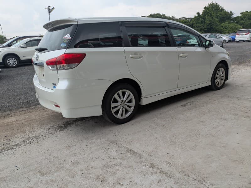 TOYOTA WISH 2009 6 thumbnail 16