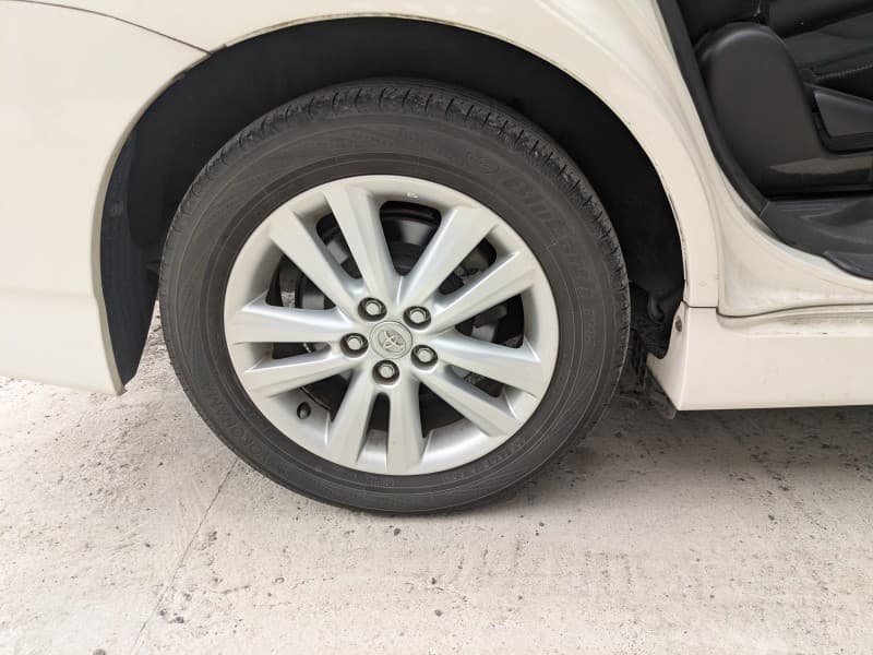 TOYOTA WISH 2009 6 thumbnail 9