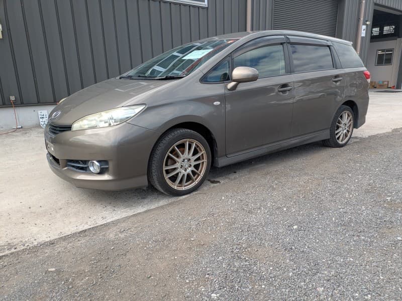 TOYOTA WISH 2009 6 thumbnail 5