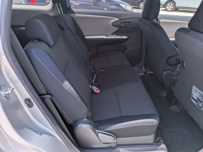 TOYOTA WISH 2009 7 thumbnail 12